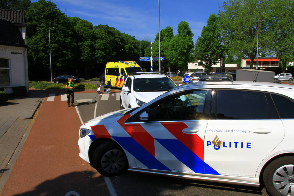 Bestuurder scootmobiel ernstig gewond bij aanrijding