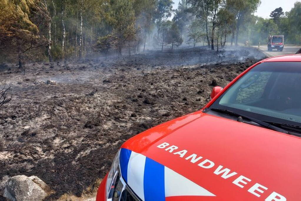 Flinke natuurbrand oefenterrein Vlasakkers