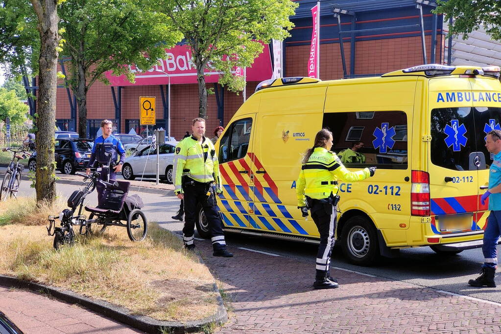 Man op driewieler raakt gewond