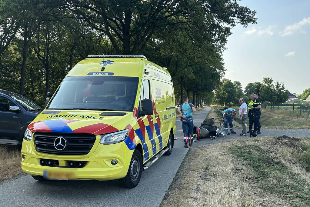 Scooterrijder gewond bij botsing met auto