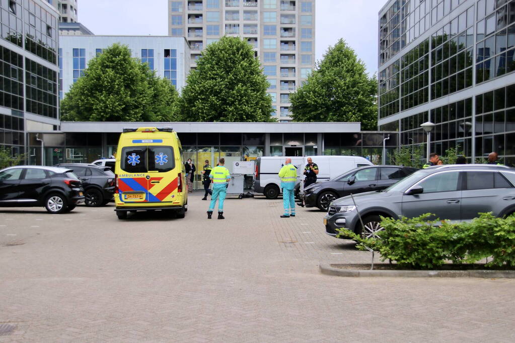 Traumahelikopter ingezet bij steekpartij