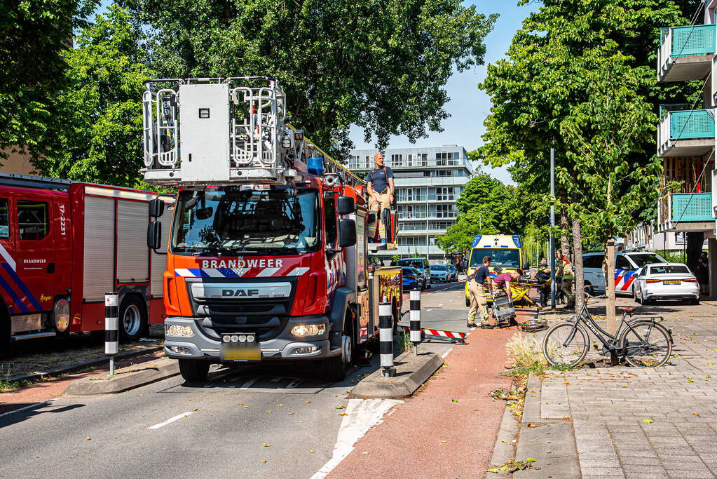 Traumahelikopter landt op grasveld