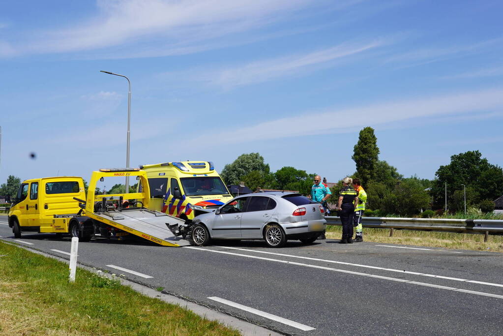 Bestuurster gecrash met auto