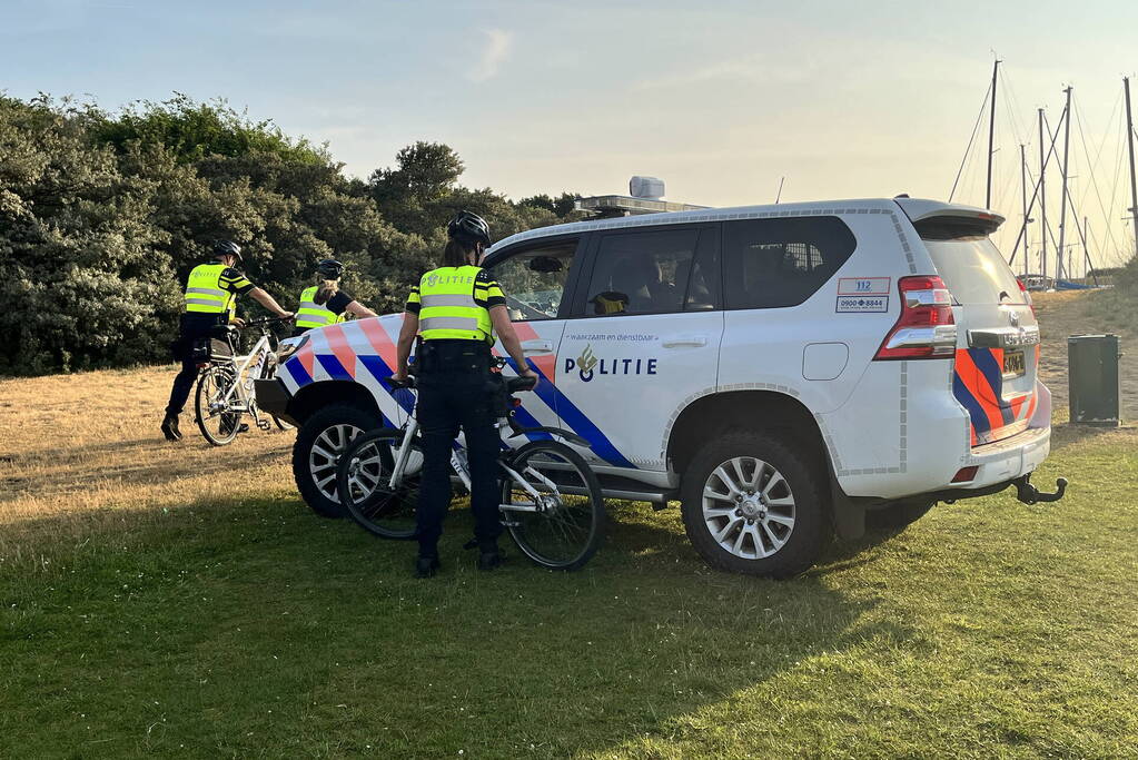 Fietser ernstig gewond bij botsing met paaltje