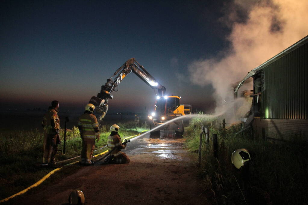 Brand in opslagloods op boerenerf