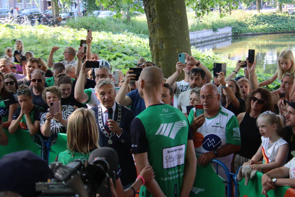 Maarten van der Weijden Onthaald in Prinsentuin