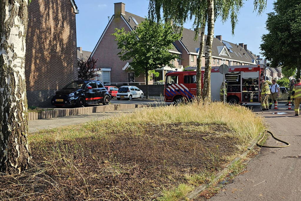 Bermbrand snel onder controle