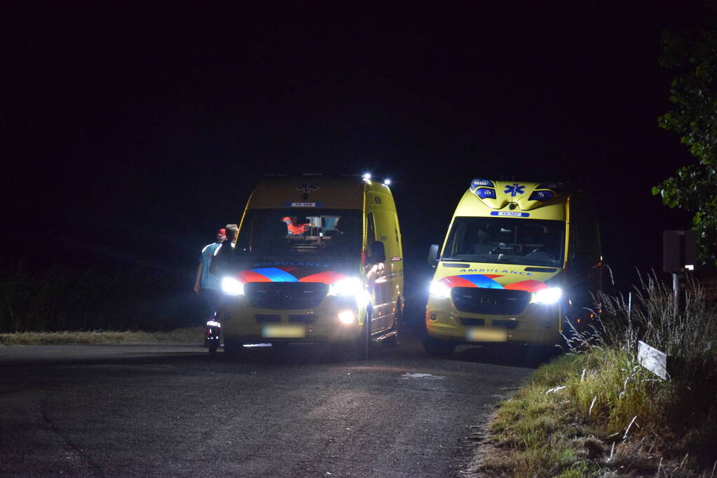 Nachtelijke inzet van traumahelikopter in polder