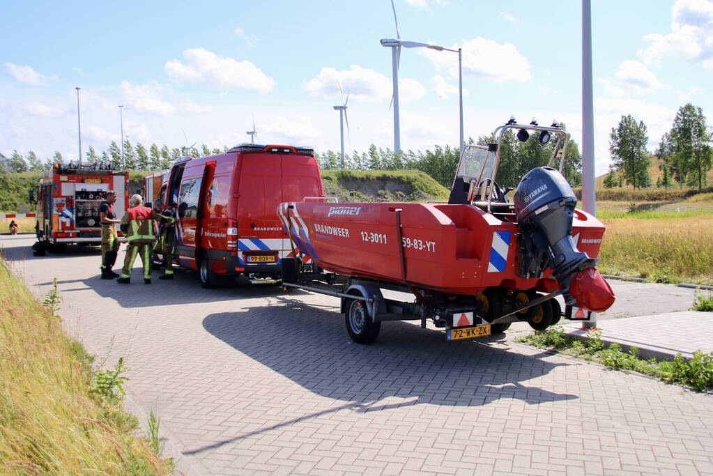 Brandmelding op binnenvaartschip in Afrikahaven