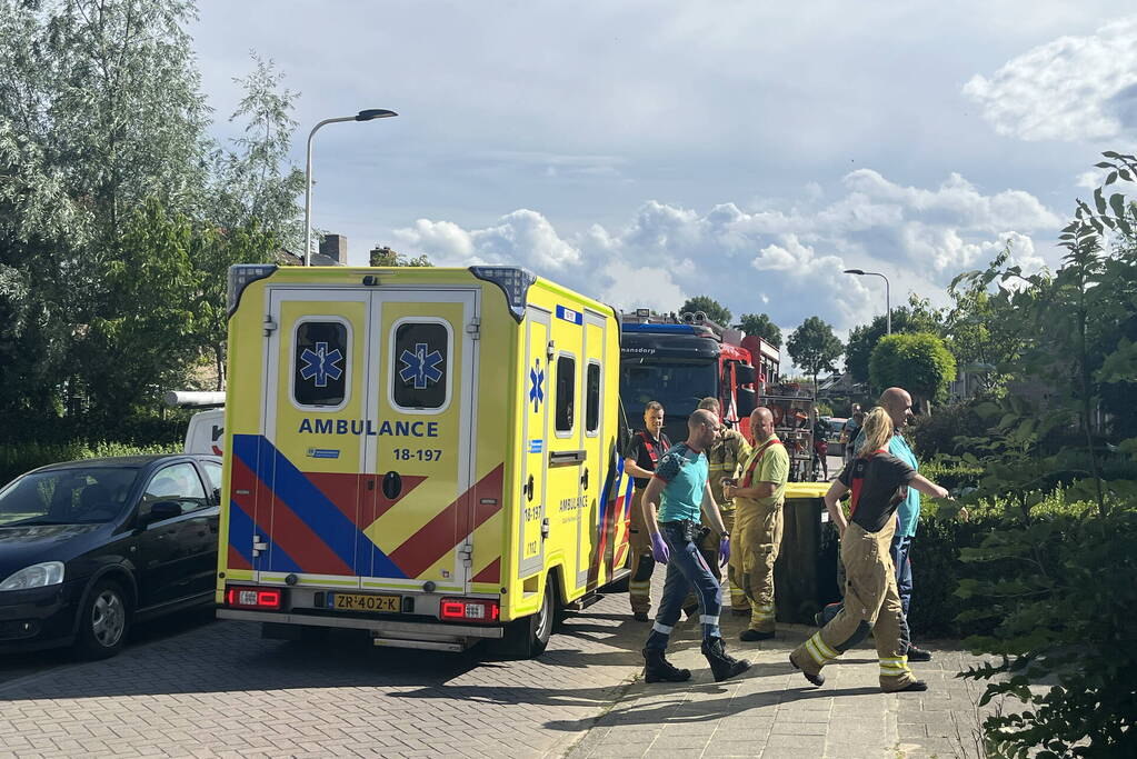 Vrouw gewond na vlam in de pan