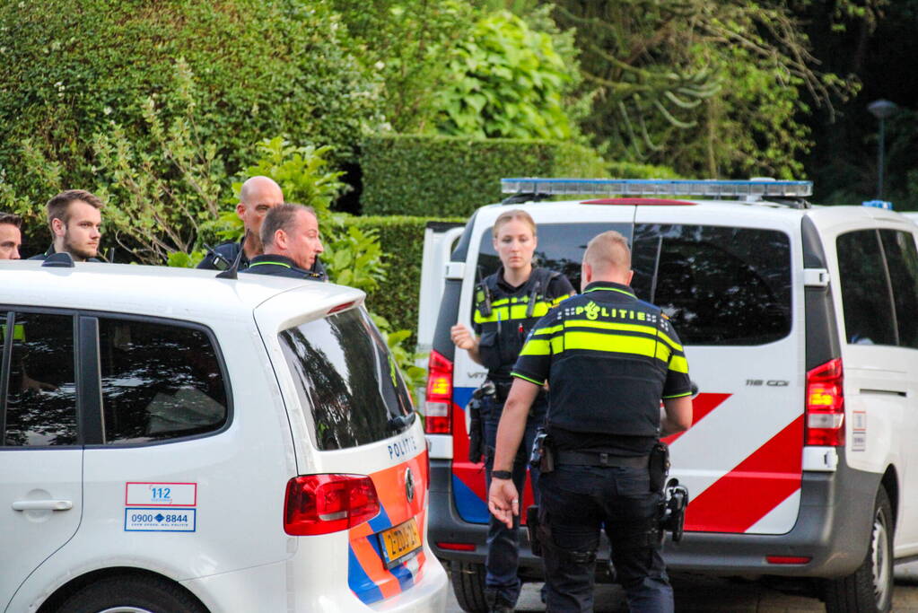 Veel politie aanwezig bij verdachte situatie