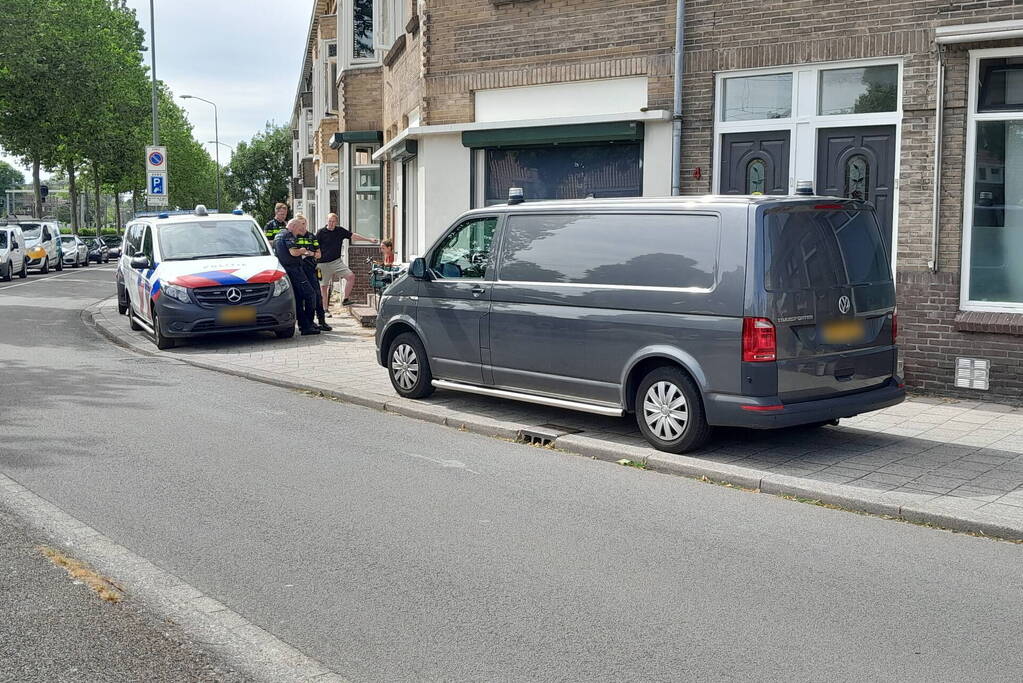 Politie doet onderzoek naar woningoverval