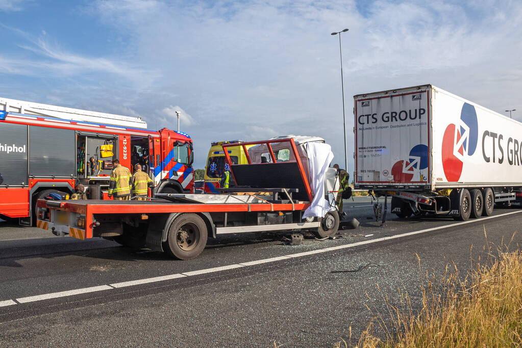 Dode bij aanrijding met vrachtwagen