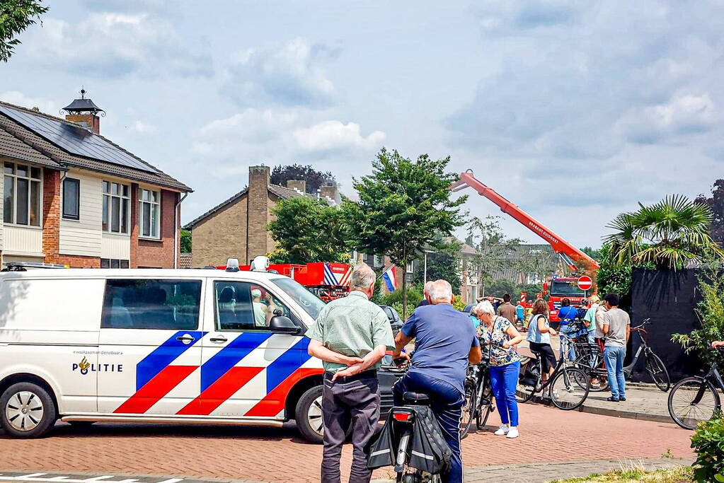 Woningen lopen flinke schade op bij brand