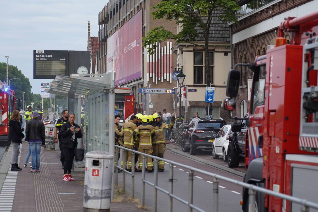 Brand in kapsalon door stapel handdoeken