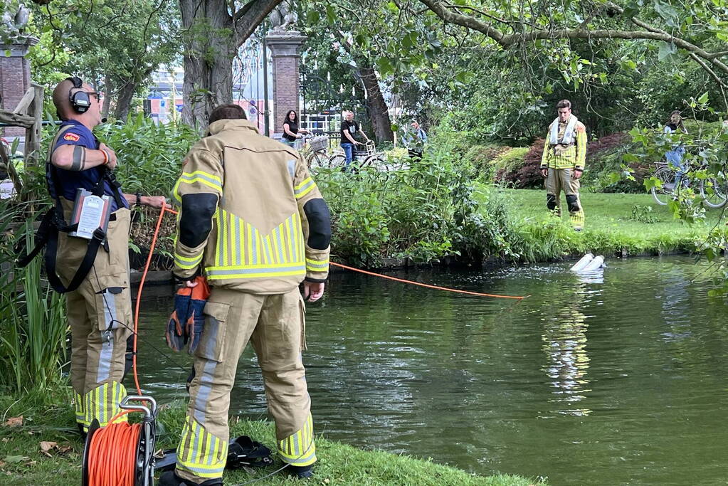 Zoekactie in water door verlaten scootmobiel