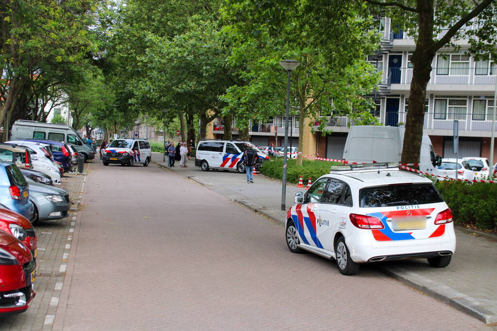 Woning beschadigd door explosie bij voordeur