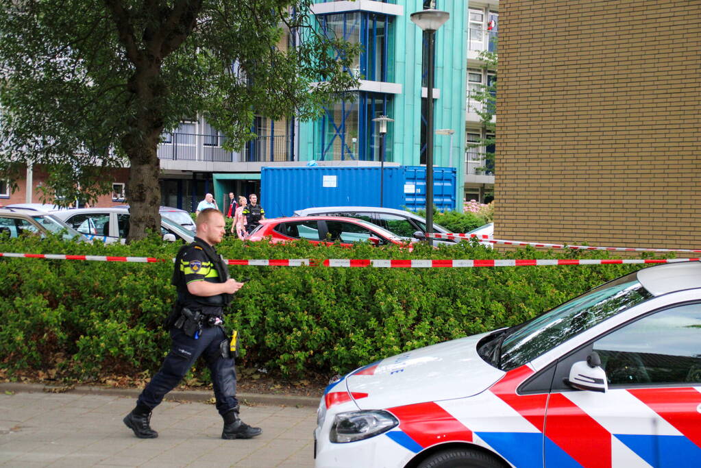 Woning beschadigd door explosie bij voordeur