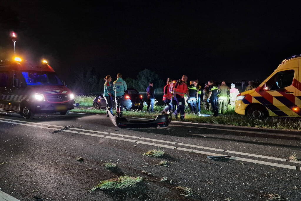 Zwaargewonden nadat auto te water raakt