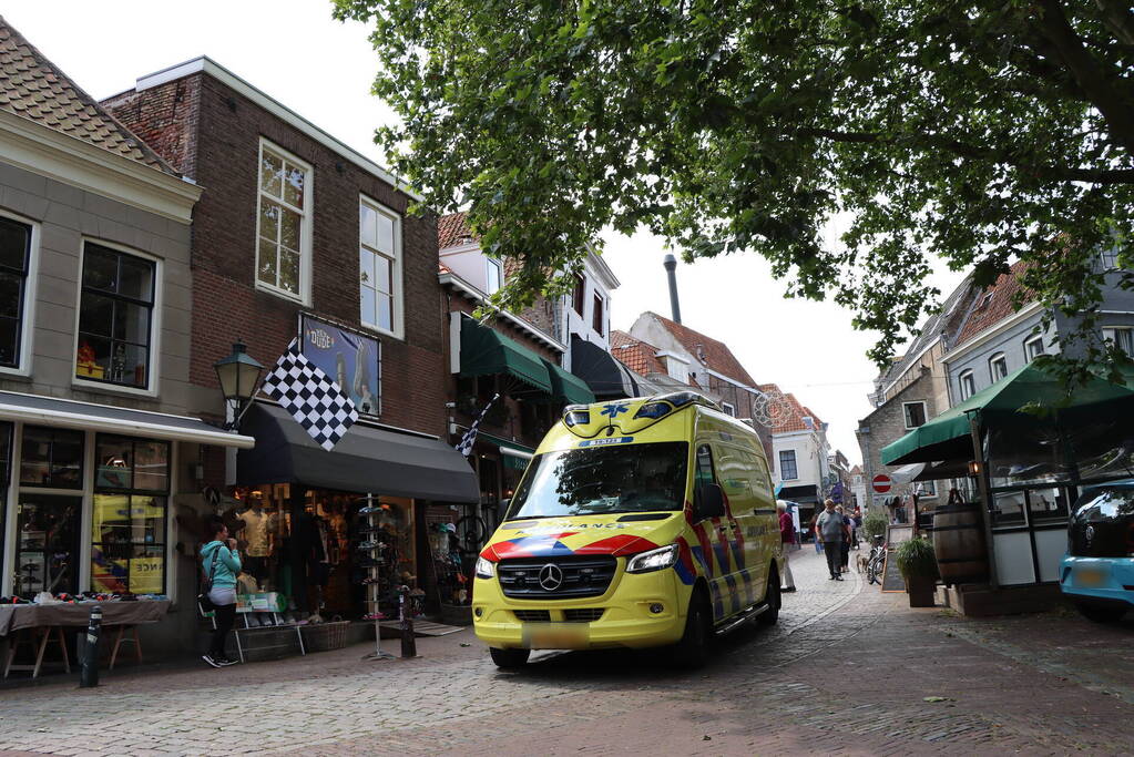 Voetganger gewond bij botsing met fietser