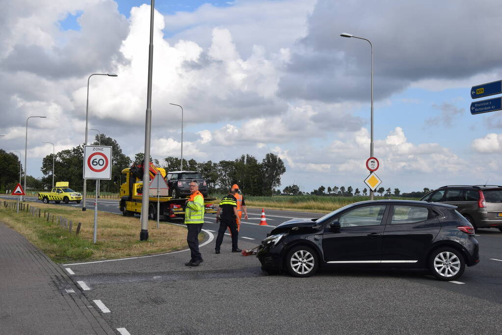 Veel schade bij ongeval op kruising