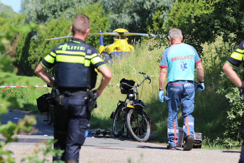 Club van solexrijders aangereden