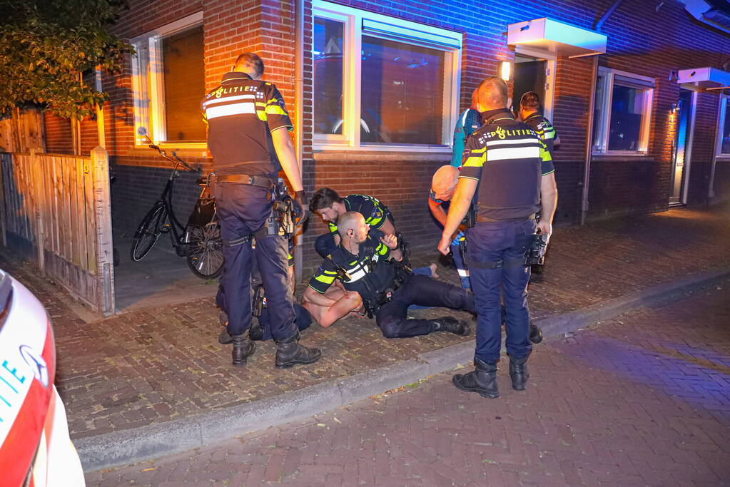 Kind roep om hulp bij woningbrand