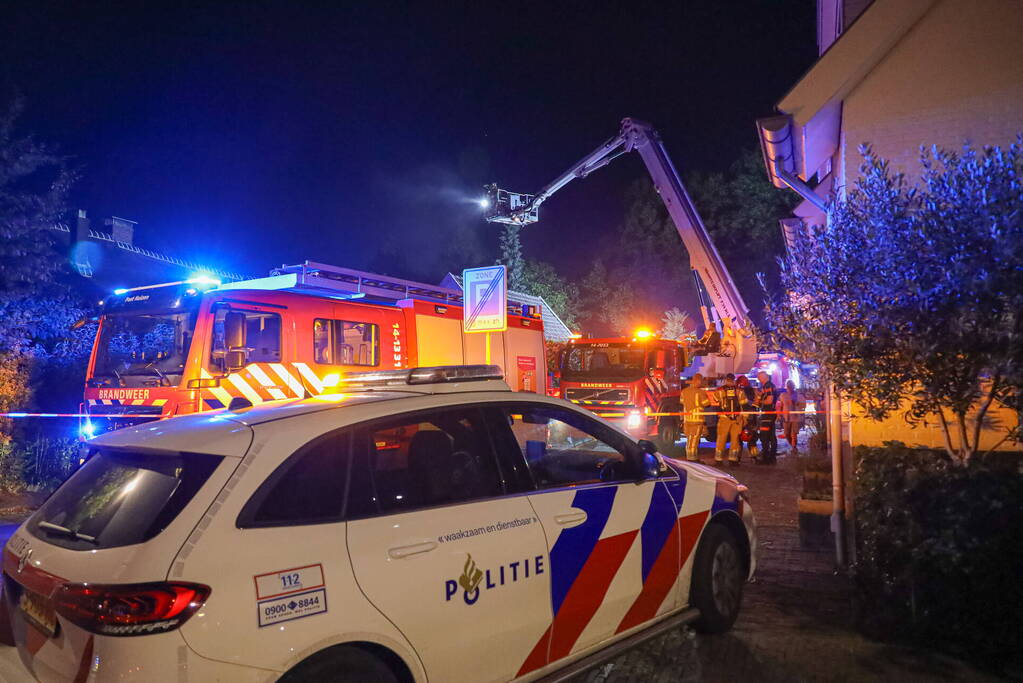 Kind roep om hulp bij woningbrand