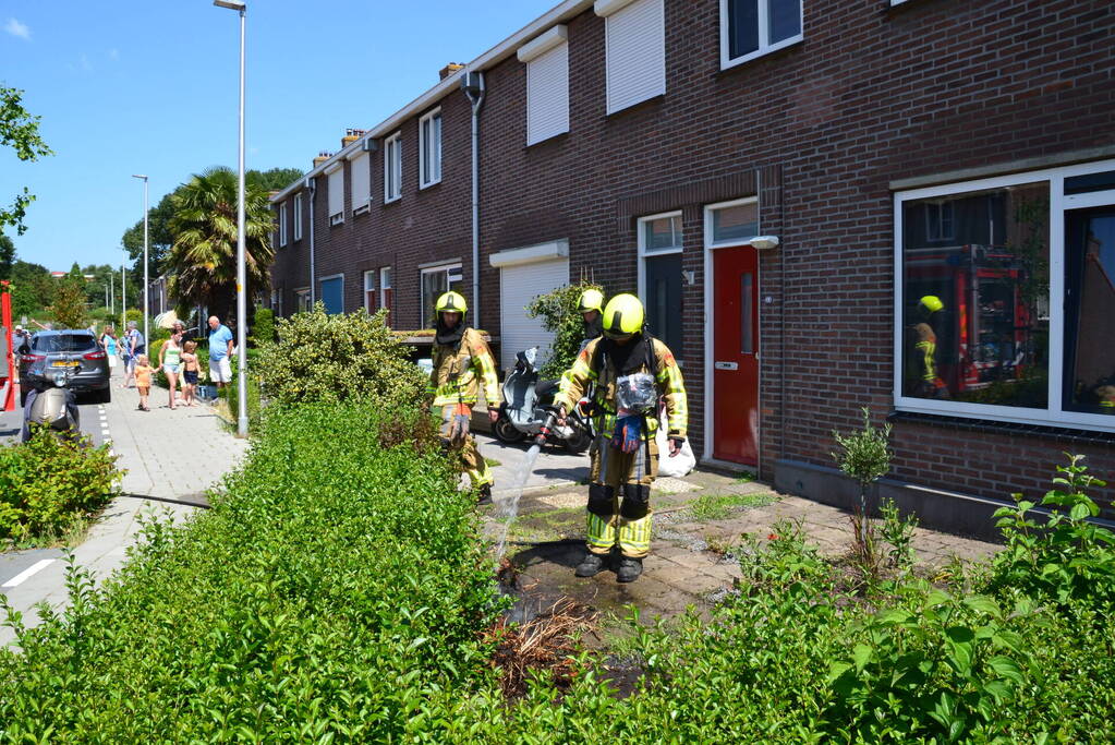 Tuinbrand door onkruidverbranding