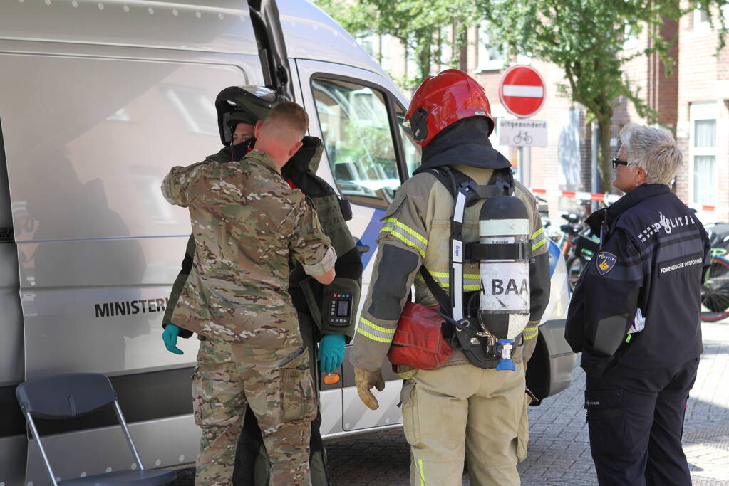 Onderzoek naar twee aangetroffen explosieven