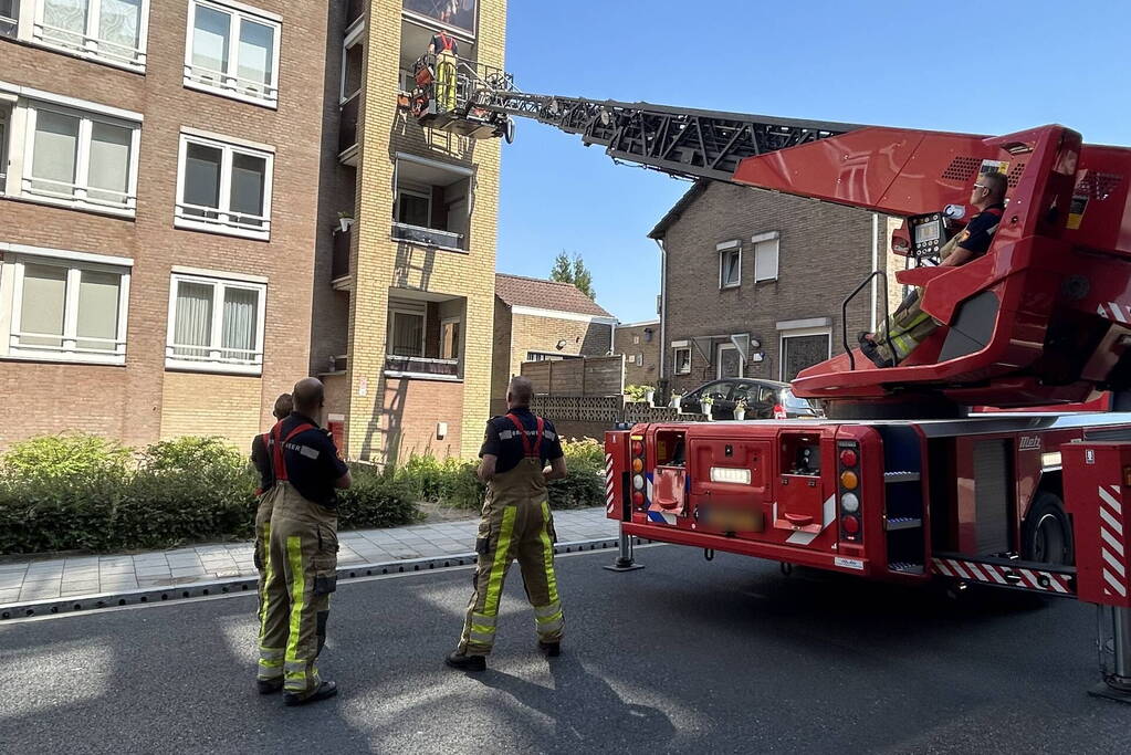 Bewoner sluit zichzelf buiten, brandweer ingezet