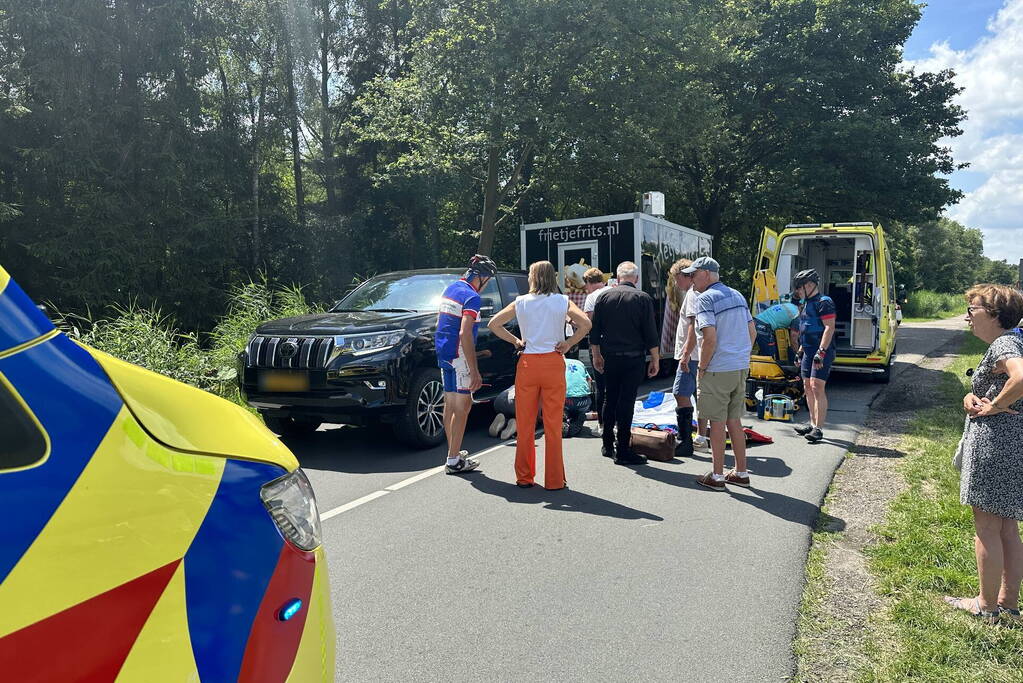 Wielrenner zwaargewond na ongeval