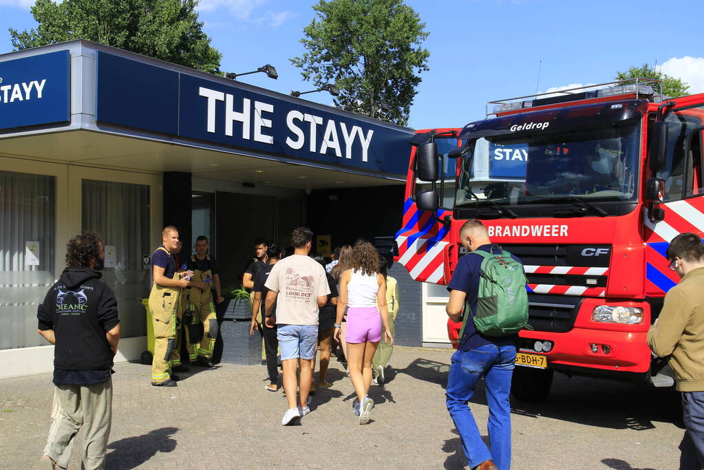 Hotel ontruimd door rookontwikkeling van verbrand stokbrood