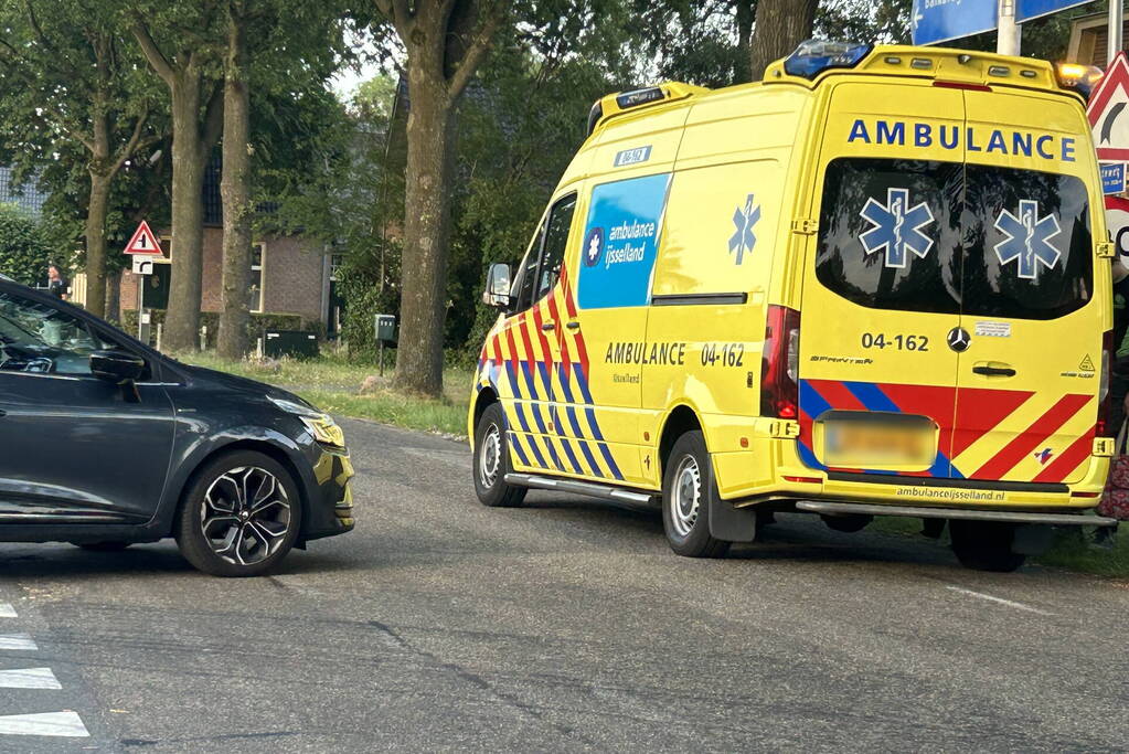 Fietser gewond bij aanrijding met auto