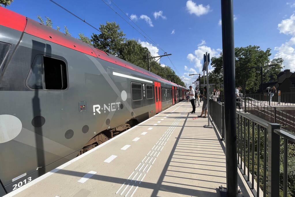 Trein gestrand op NS-station