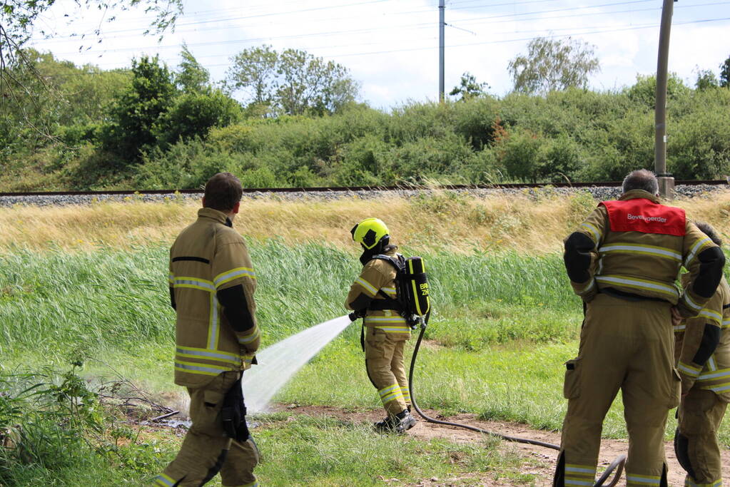 Buitenbrand in de kiem gesmoord