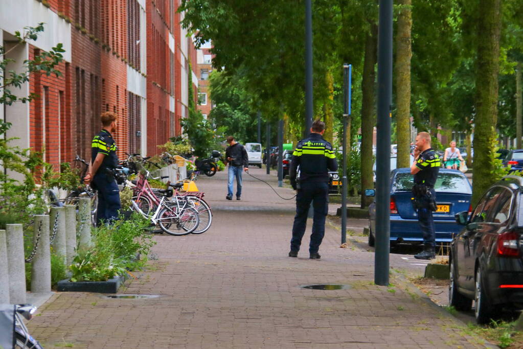 Grote inzet hulpdiensten na aantreffen verdacht pakketje