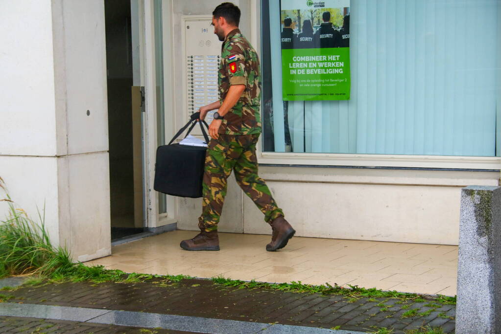 Grote inzet hulpdiensten na aantreffen verdacht pakketje