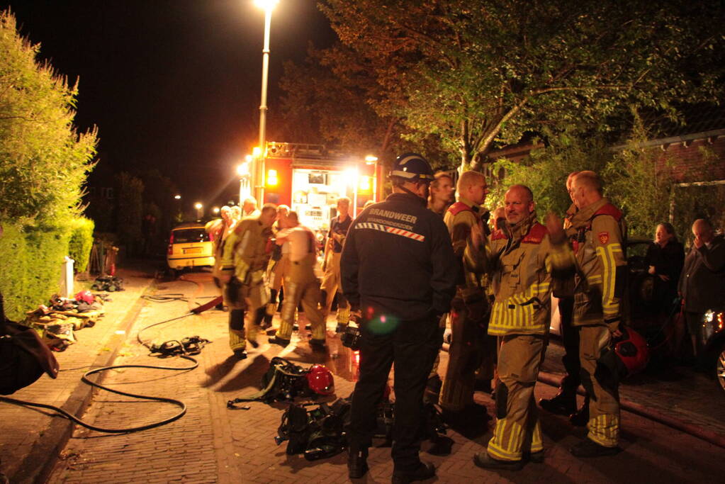 Flinke rookontwikkeling na brand in woonkamer