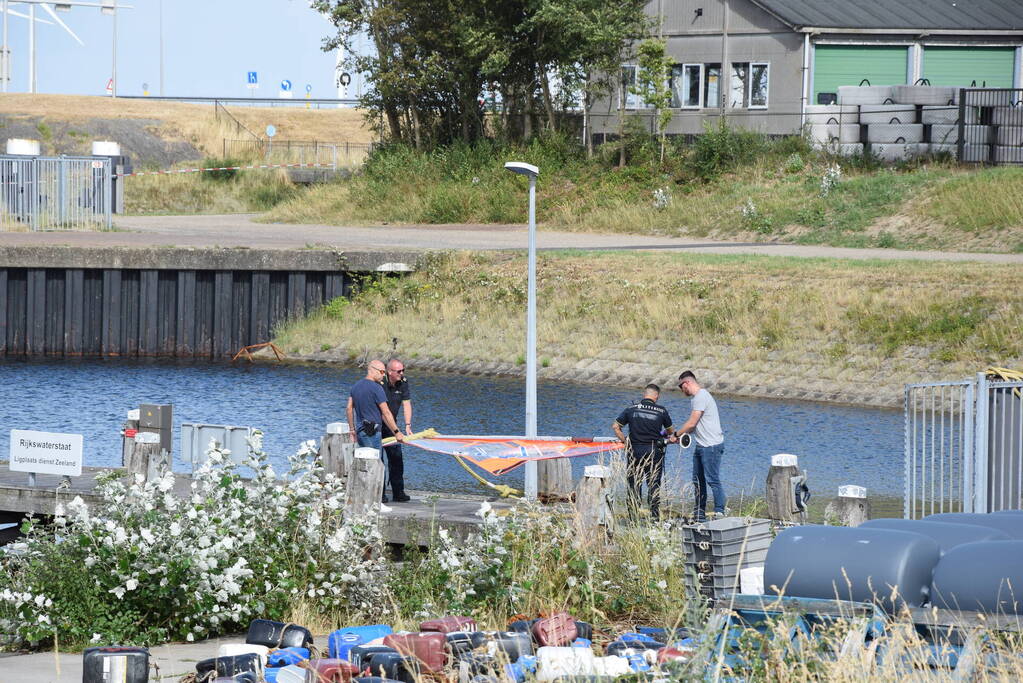 Lichaam van surfer aangetroffen in Grevelingen