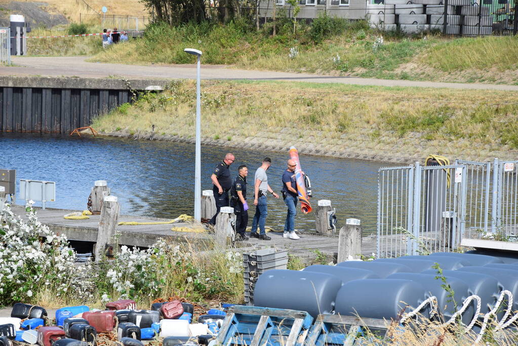 Lichaam van surfer aangetroffen in Grevelingen