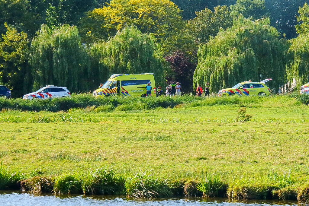 Persoon met ernstige steekwonden aangetroffen