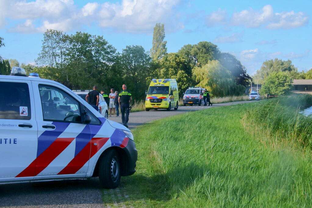 Persoon met ernstige steekwonden aangetroffen