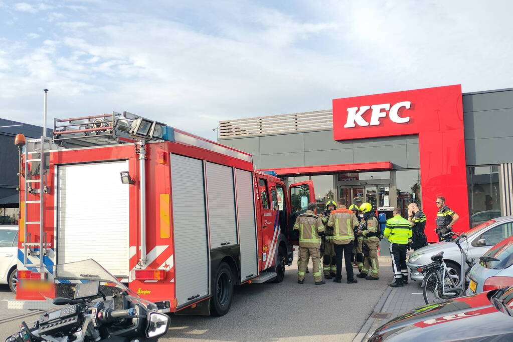 KFC ontruimd vanwege lekkage CO2 cilinder