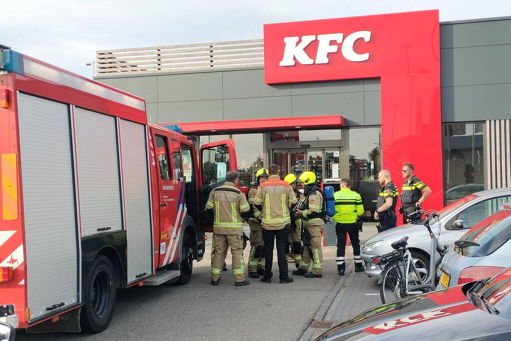 KFC ontruimd vanwege lekkage CO2 cilinder