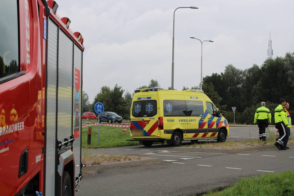 Persoon overleden na ongeval op carpoolplaats