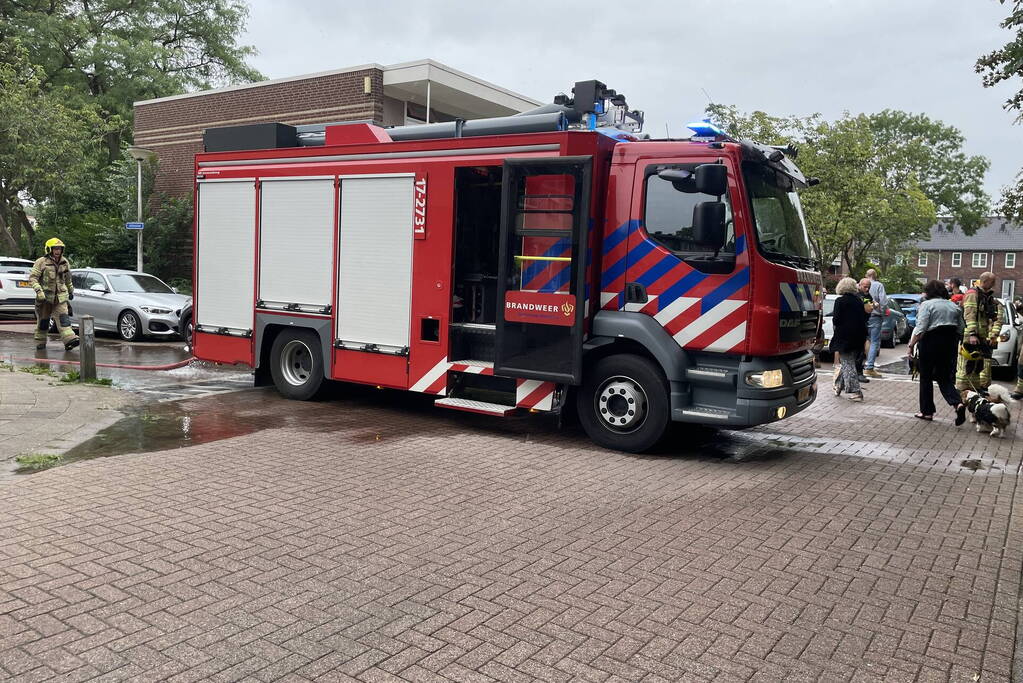 Brand bij oud leegstaand schoolgebouw