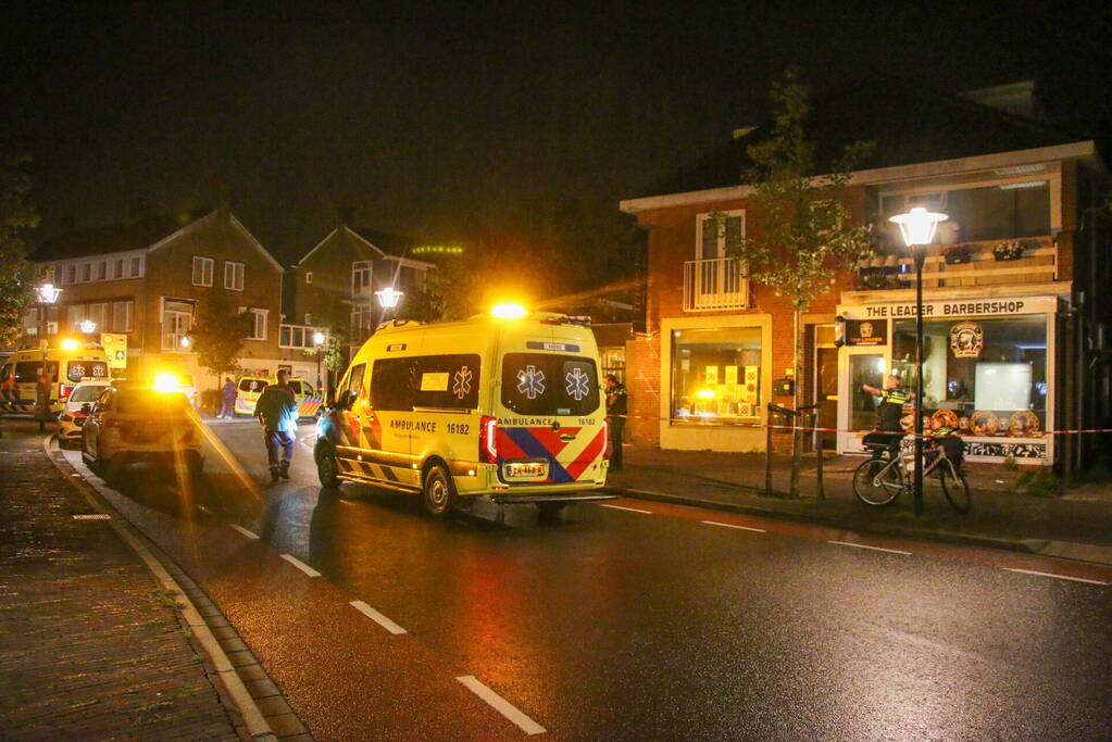 Twee gewonde na steekincident in woning, ook 20-jarige verdachte gewond