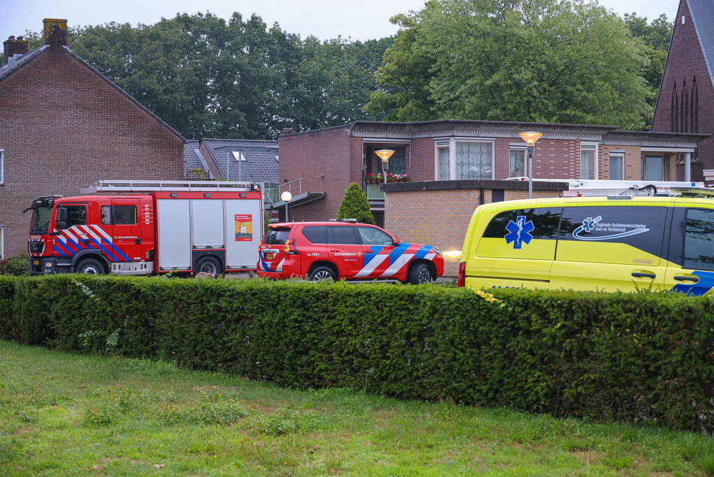 Schilderij in verzorgingshuis vliegt in brand