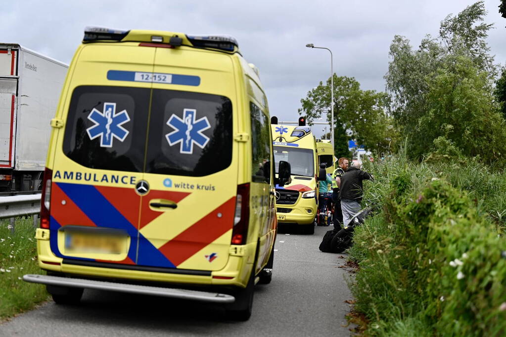 Twee gewonden bij ongeluk op fietspad